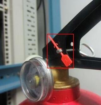 Extinguisher seal